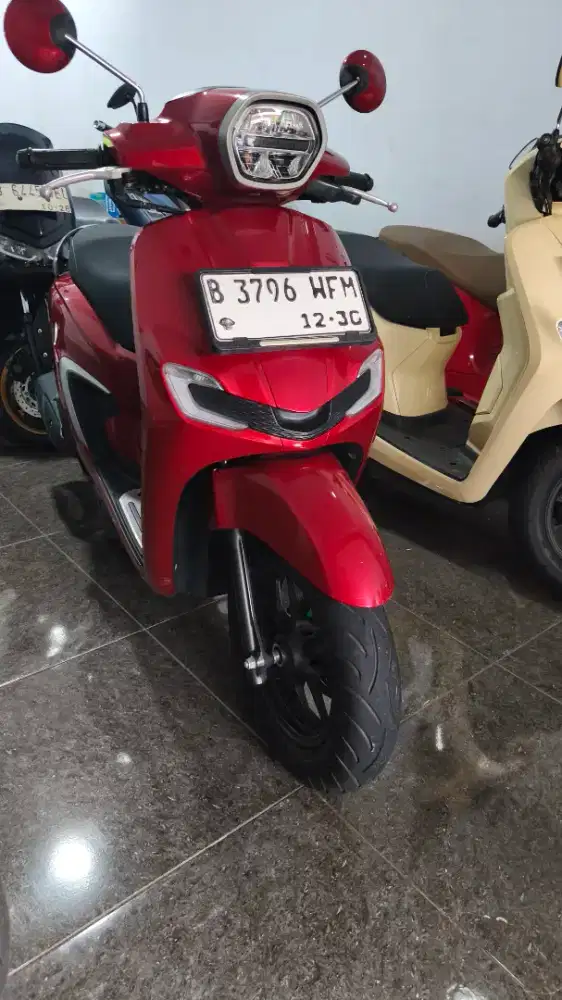 JUAL HONDA PCX CBS 160 2024 KM LOW 10 RB