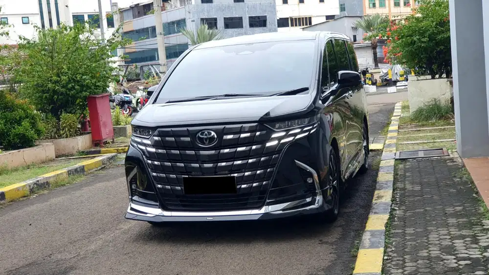 Km10rb toyota alphard hybrid modelista tss 2024 hitam