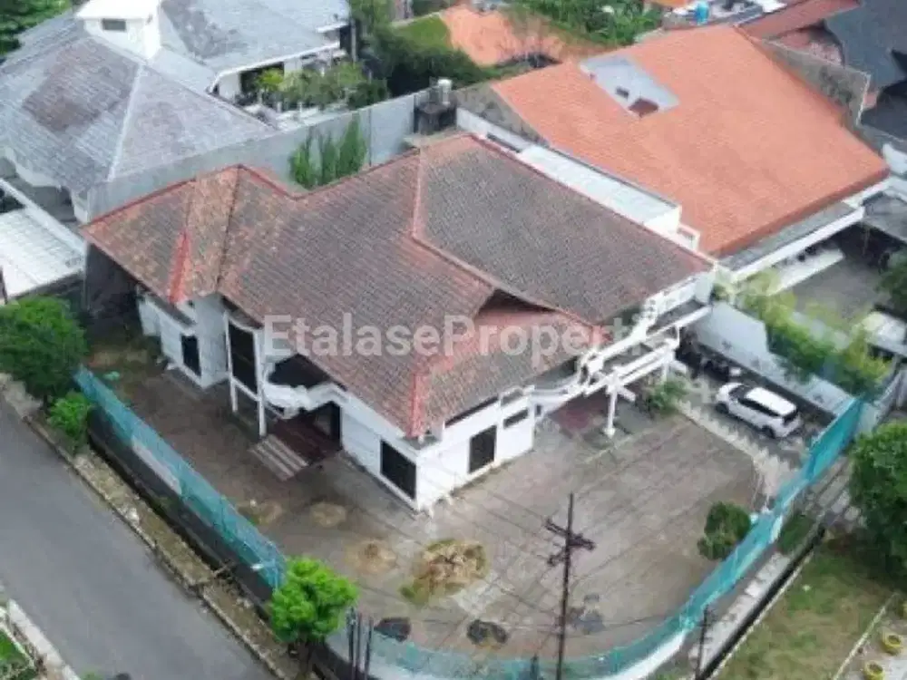Disewakan rumah usaha jalan raya kupang indah