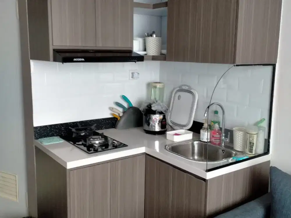 APARTEMEN GREEN PRAMUKA CITY 2 KAMAR FULL FURNISHED TOWER ATAS MALL PERTAHUN TENGAH KOTA JAKARTA