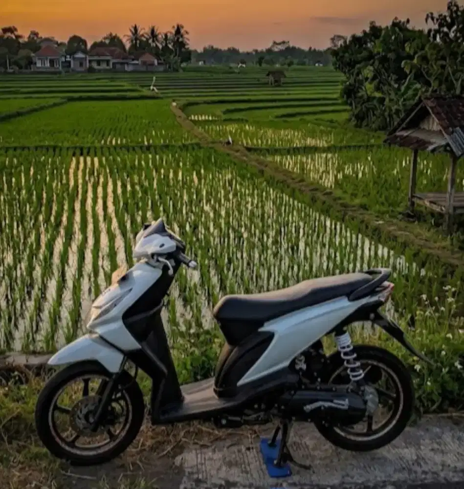 Honda beat karbu 2010 km 20ribu