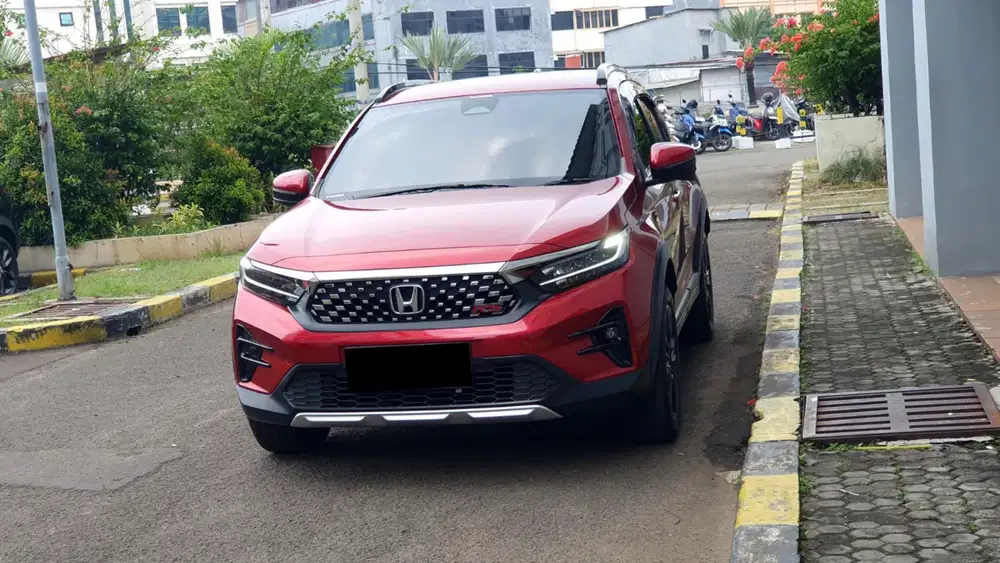 Honda wrv rs sensing 2023 merah cash kredit bisa