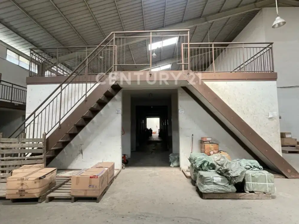 Gudang Serbaguna One Gate System Di Caringin