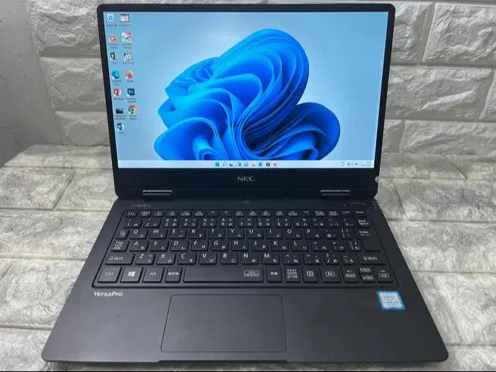 LAPTOP NEC VH-1 CORE M3-8001 4GB/128GB 12 INCH *RWS