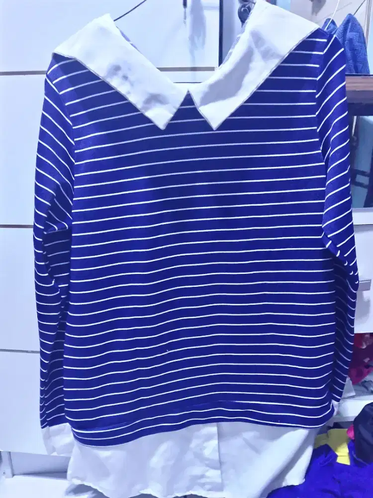 Baju kemeja wanita