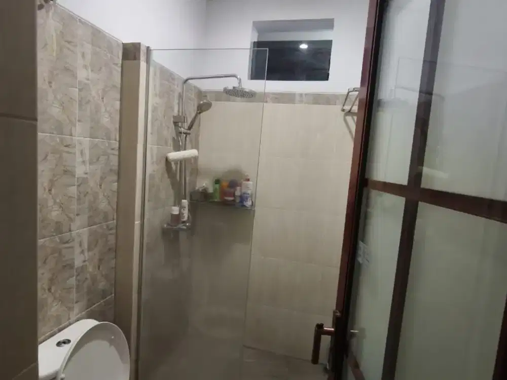 JUAL RUMAH NYAMAN RENON