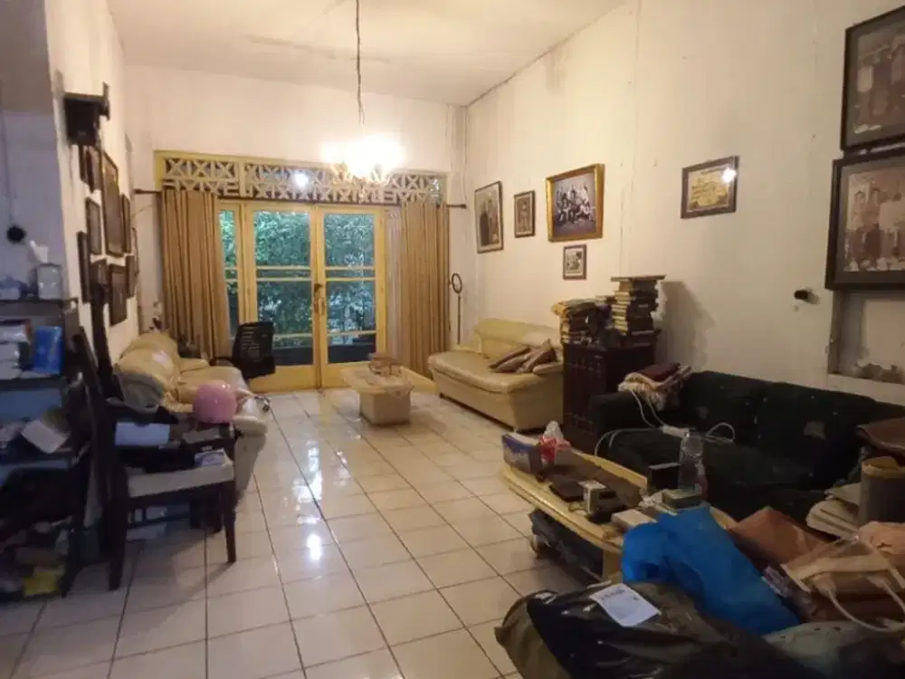 Dijual Rumah di Cimahi Tengah, Bagus Strategis Cocok Jadi Tempat Usaha