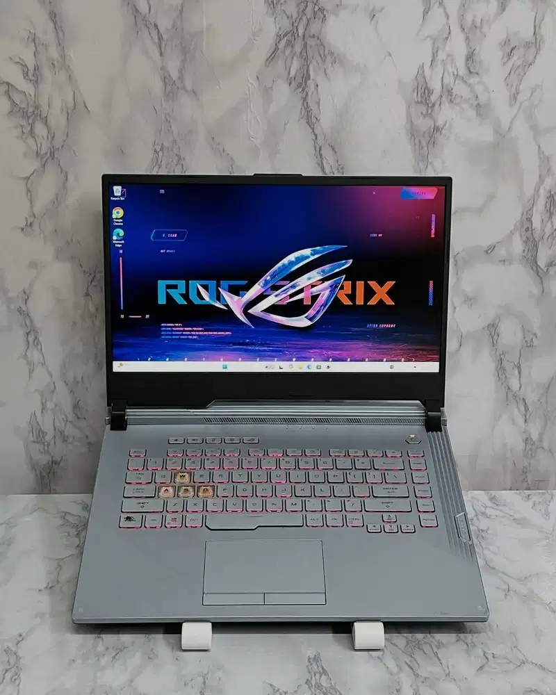 Asus ROG Strix III G531GT i7 9750H RAM 16GB SSD 512GB NVMe GTX1650 4GB