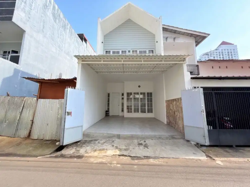 JARANG ADA RUMAH MINIMALIS SIAP HUNI DENGAN AKSES JALAN 2 MOBIL