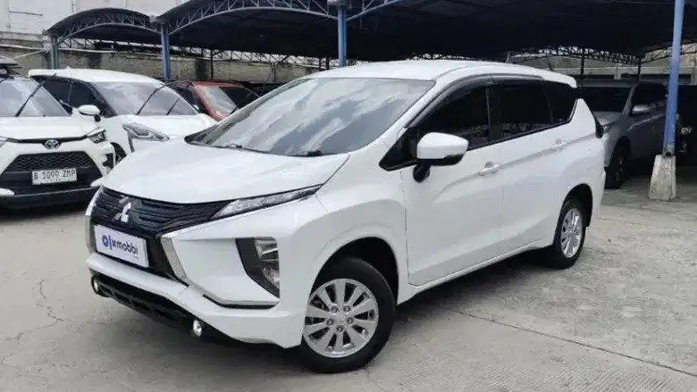 DP RENDAH - Mitsubishi Xpander 1.5 GLS Bensin-AT 2020