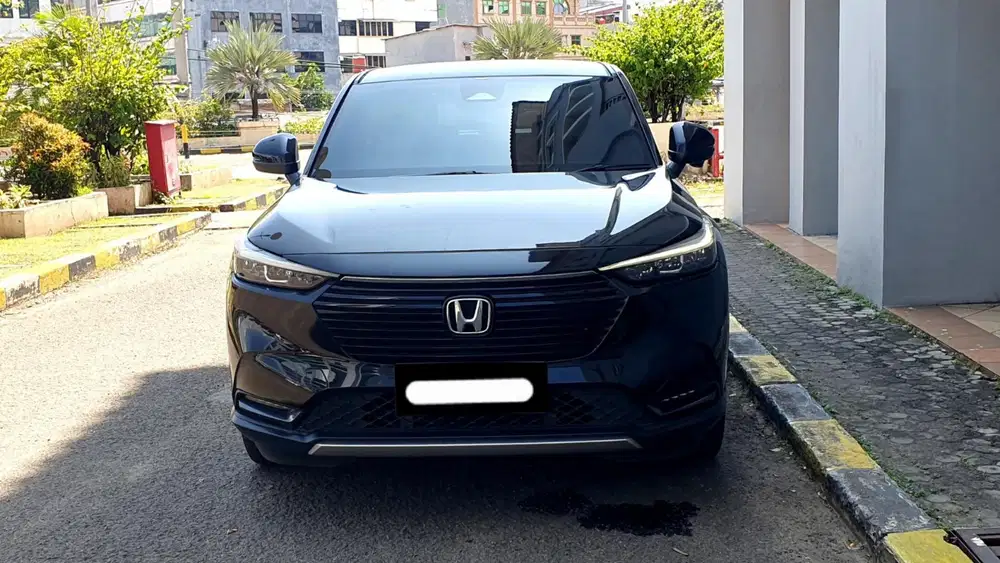 Km 18rb honda hrv se sensing 2024 hitam