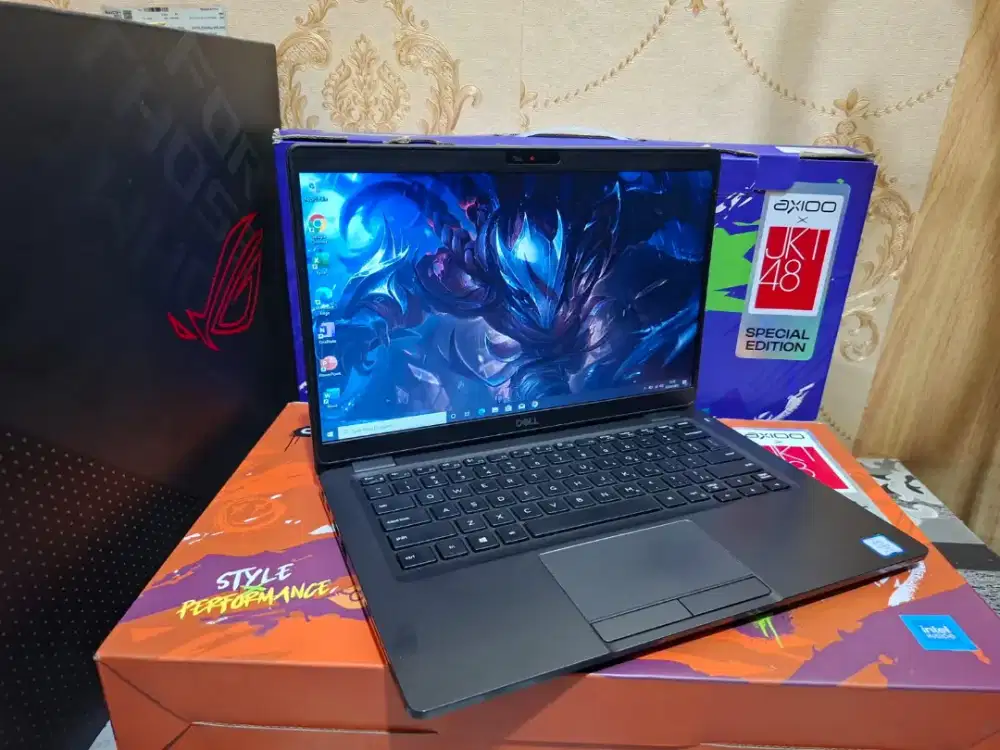 Laptop Dell Latitude 5300