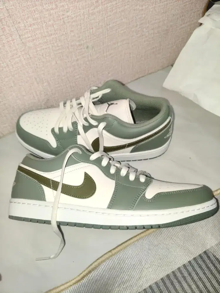 Sepatu jalan, bepergian