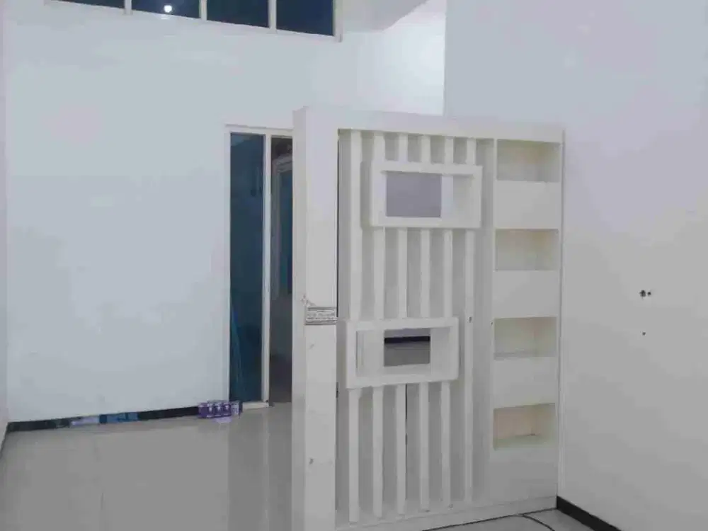 Kontrakkan 2 kamar tidur perumahan ada AC ada kamar mandi dalam