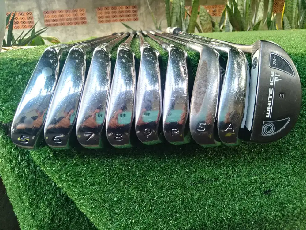 Bismillah di jual 1set stik golf merek Yamaha inpres D