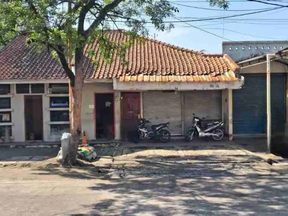 Jarang Ada! Rumah Luas di Second Mainroad Buah Batu Turangga Cocok Untuk Usaha