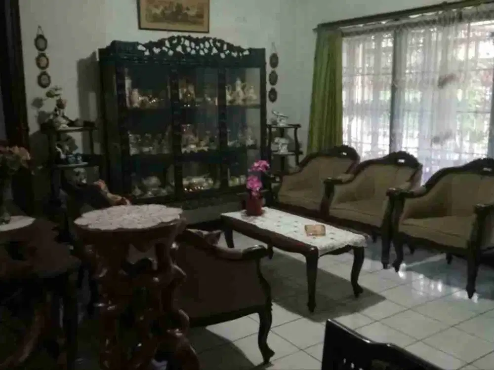 Harga Nego Jual Rumah Hitung Tanah Tengah Kota Bandung di Turangga Buah Batu