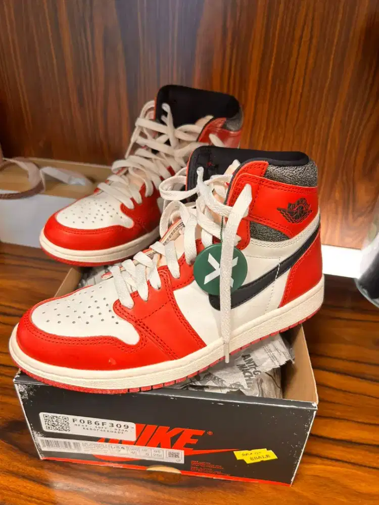 Nike Air Jordan 1 Retro High OG Lost and Found
