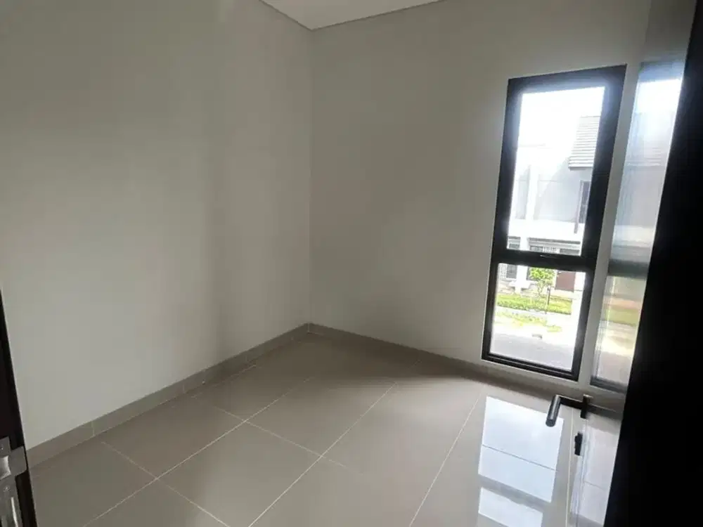 Rumah Minimalis Siap Huni di Summarecon Cluster Flora