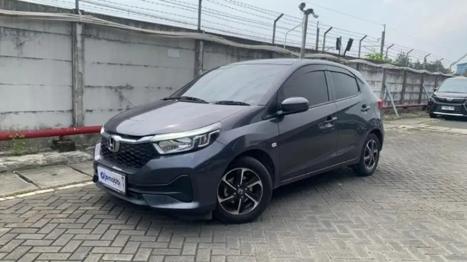 DP MURAH - Honda Brio Satya 1.2 E Bensin-AT 2024 Abu