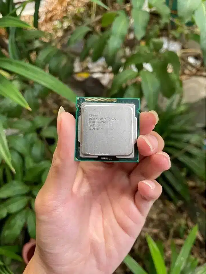 ANEKA MACAM PROCESSOR I7 GEN 2-7 NORMAL SIAP PAKAI MURMER