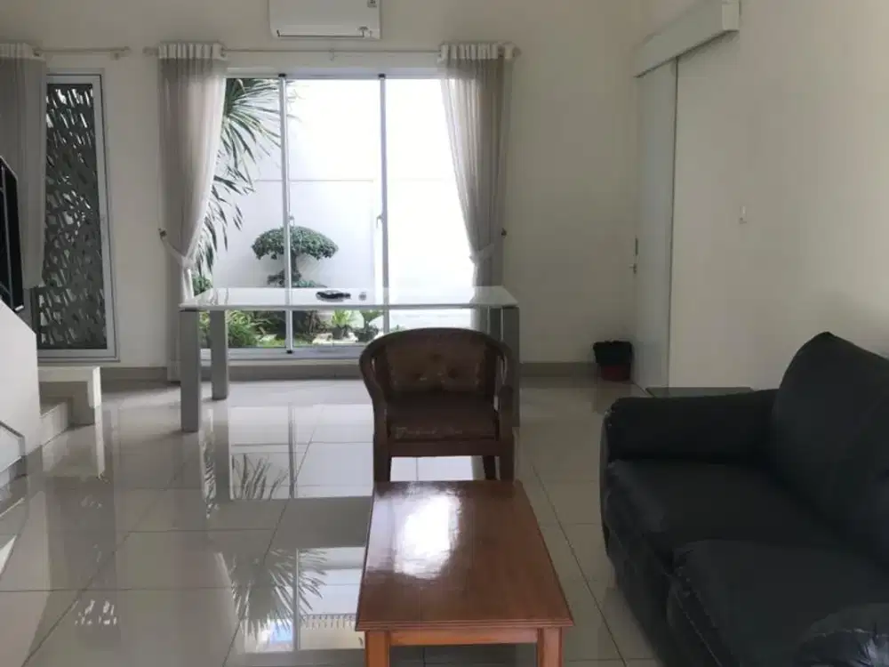 Rumah Siap Huni Cluster Amanda Summarecon Bandung