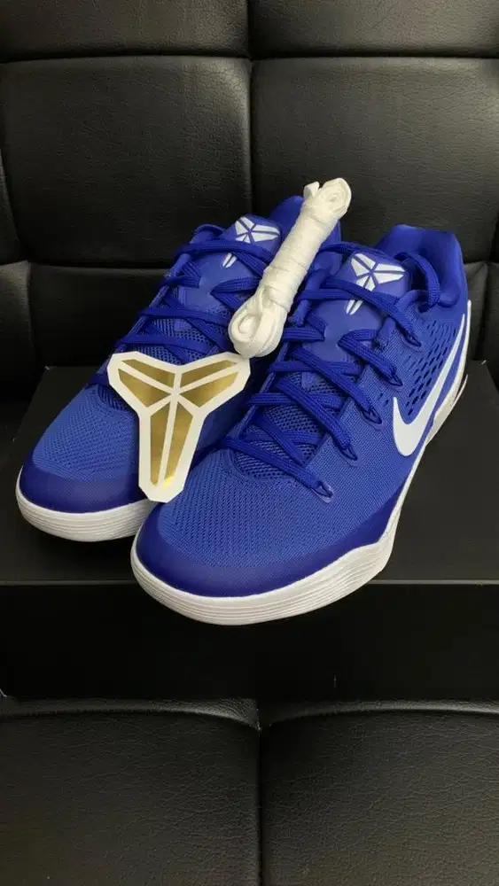 Jual sepatu basket kobe ix/9 blue royal game size 42,5 original 100%