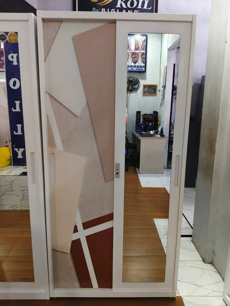 LEMARI PAKAIAN SLIDING PLAT BESI UK 90