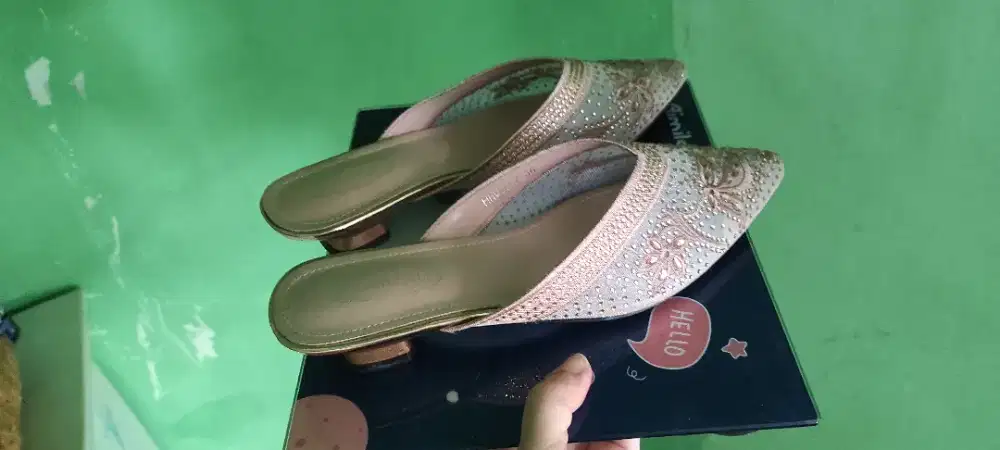 Sandal undangan/abaya/adat