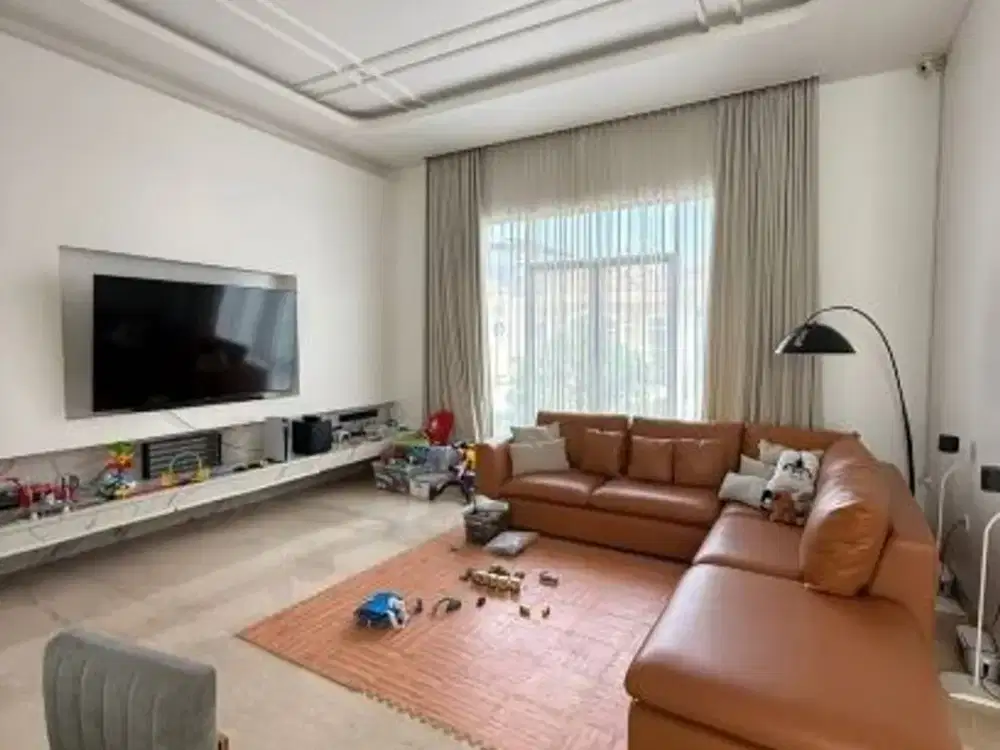 Dijual Rumah PIK Mediterania Kuda Laut uk 219m2 Full Renov Elegance