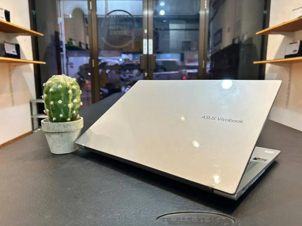 ASUS VIVOBOOK M1403QA // RAM16 // SSD 512