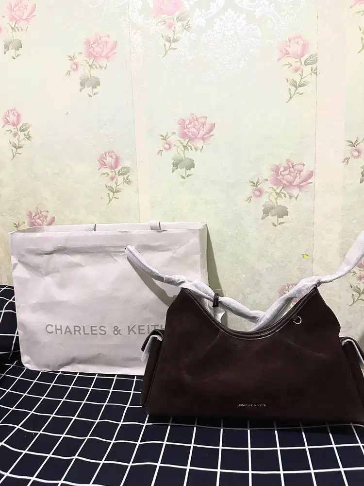 Tas Charles & Keith
