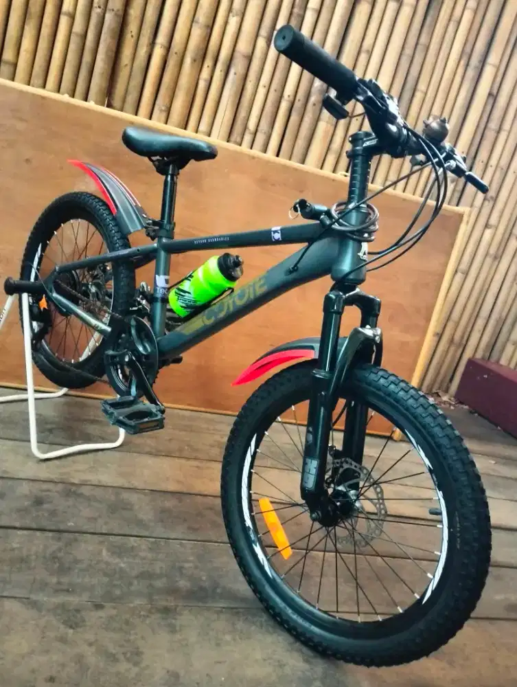 Sepeda gunung 20 inci