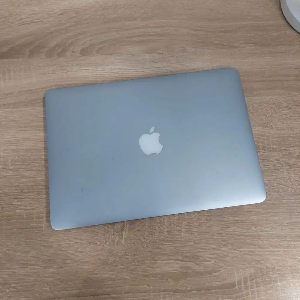 Macbook Air Retina 13 inch 4/128 Early 2015