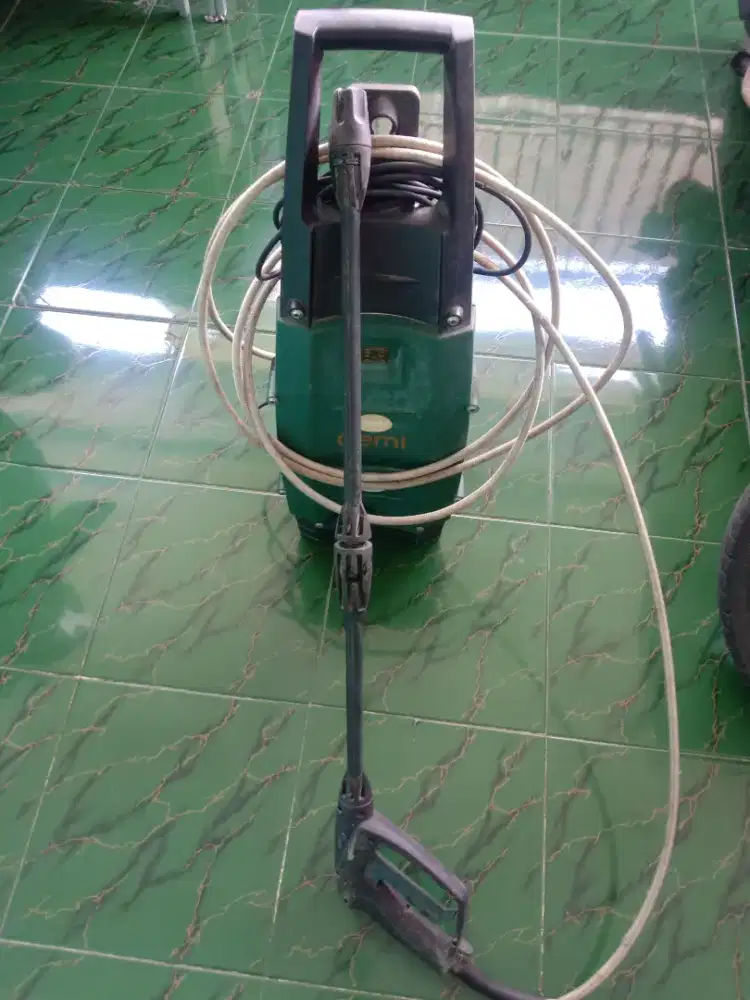 Jet cleaner Gerni