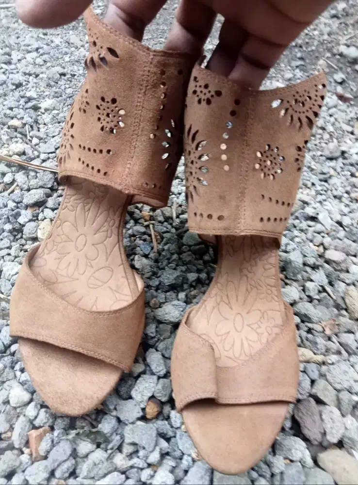 sandal rotelli ori