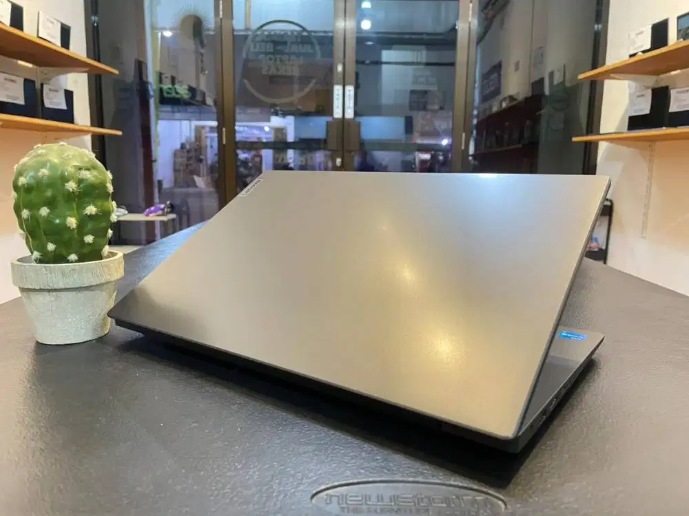 LAPTOP LENOVO V14-G4 IRU // CORE i3GEN13 // GARANSI RESMI