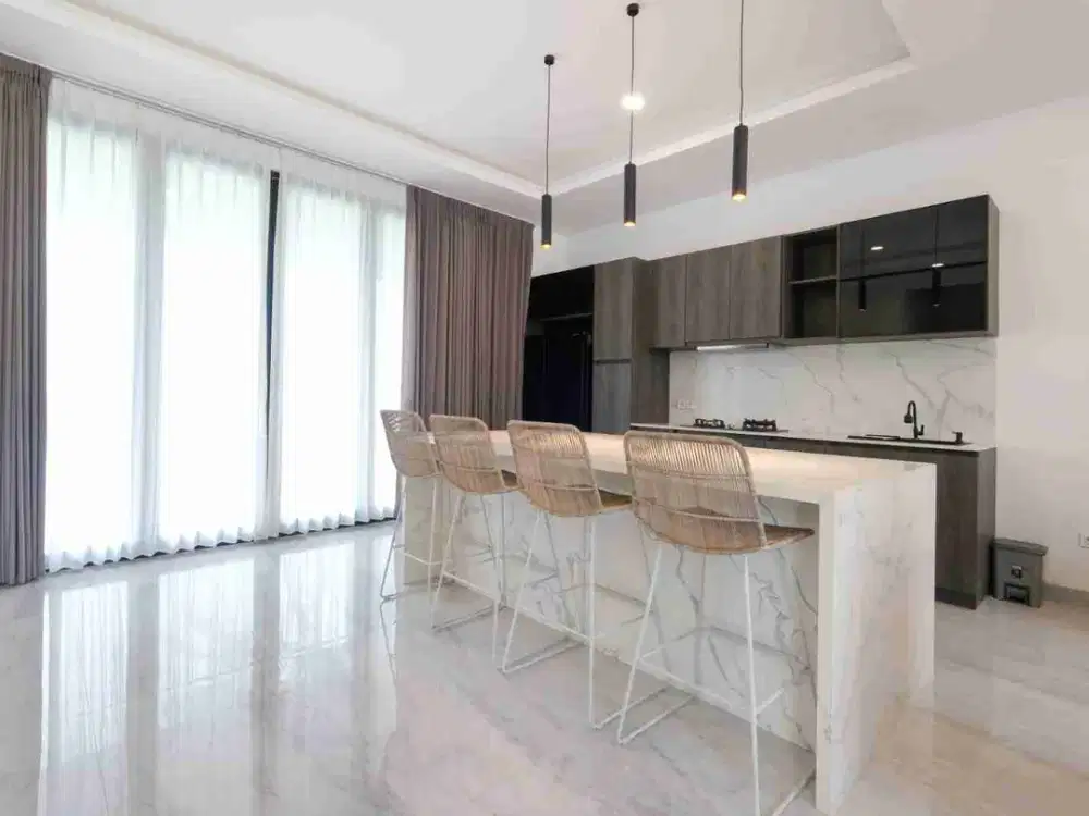 VILLA DENGAN VIEW SAWAH TERASERING DI AREA TURIS COCOK UNTUK INVESTASI DI PERERENAN BALI