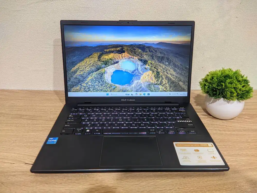 Asus Vivobook E1404GA