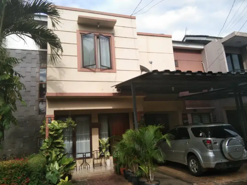 Dijual Rumah Lokasi Strategis di Cipadu Raya Podok Aren AF-17686