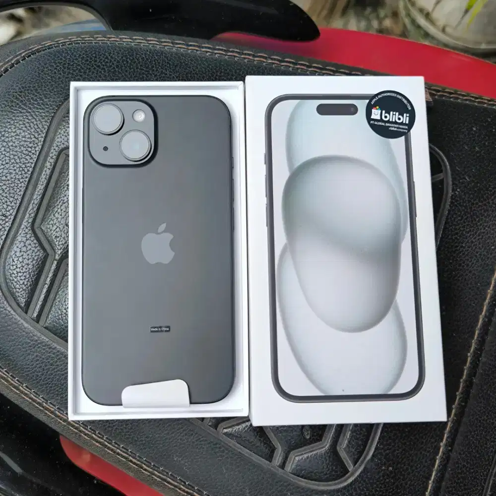 iPhone 15 Black 256GB IBox Cek Unit Saja