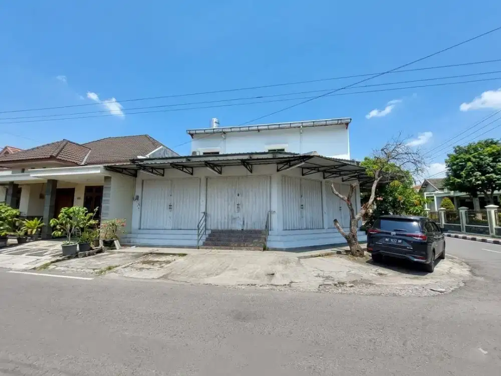 Ruang Usaha cocok untuk Toko dan Ruang usaha atau Kantor di Banyuanyar Solo Kota