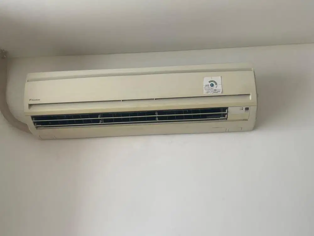 Ac 2 pk daikin indoor dan outdoor
