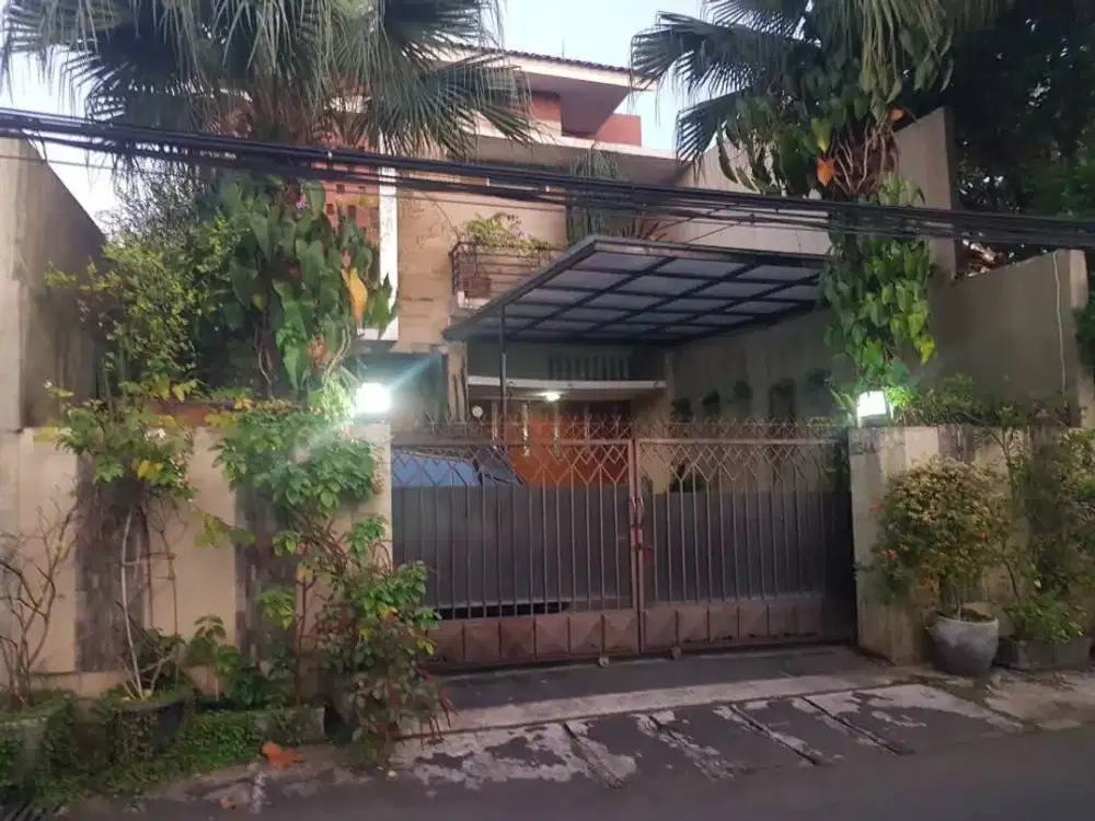 Rumah Modern Full Furnished Di Pejaten Timur Pasar Minggu Jakarta Selatan