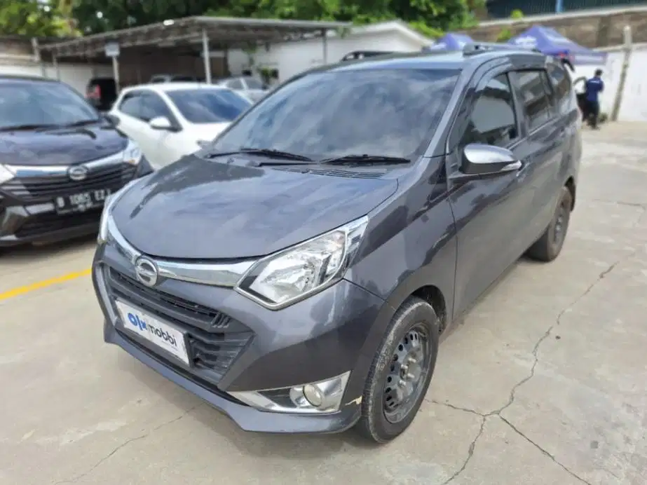 DP MURAH - Daihatsu Sigra 1.2 R Bensin-MT 2018 Abu