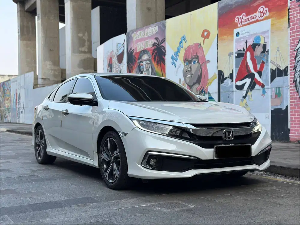 Honda Civic ES Sedan 1.5 Turbo! AT 201