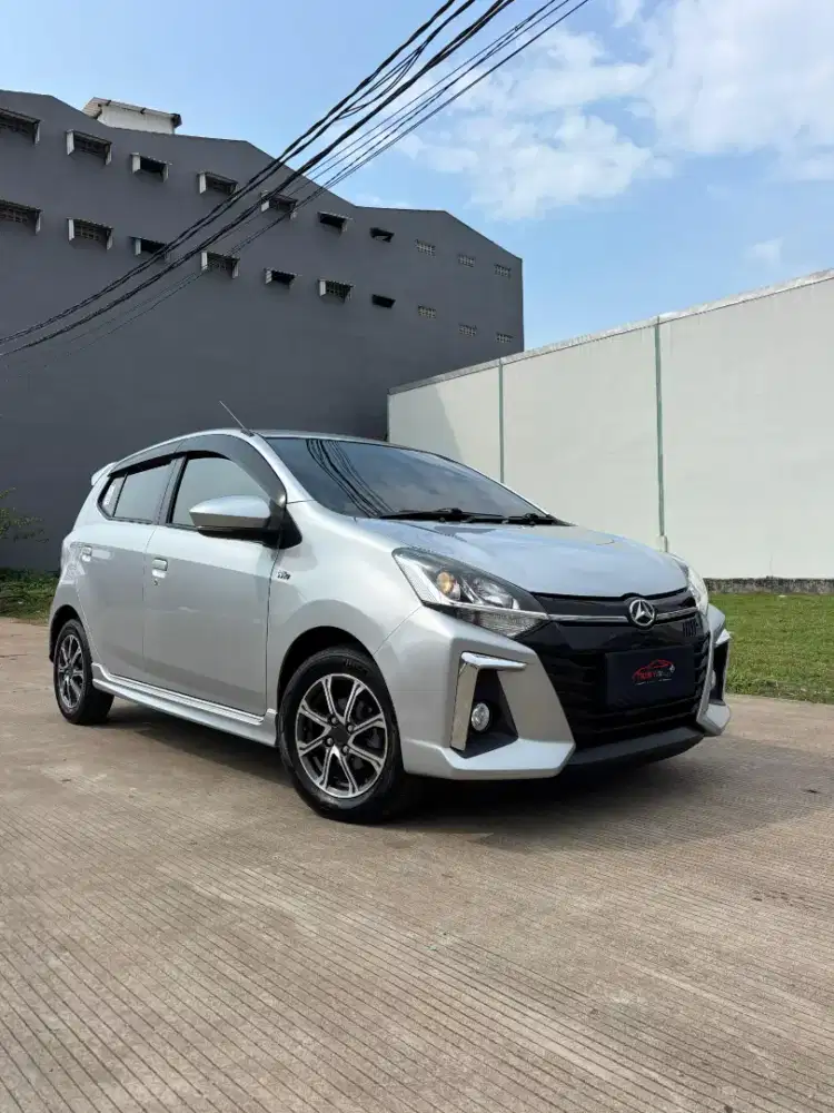 Daihatsu Ayla R manual 2022 bekas murah