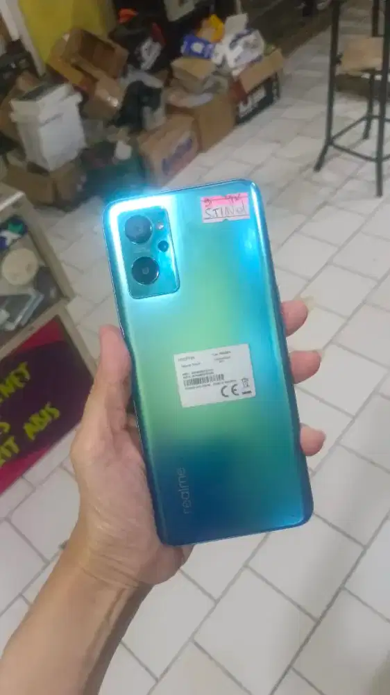 2nd : Realme 9i 6/128 4G