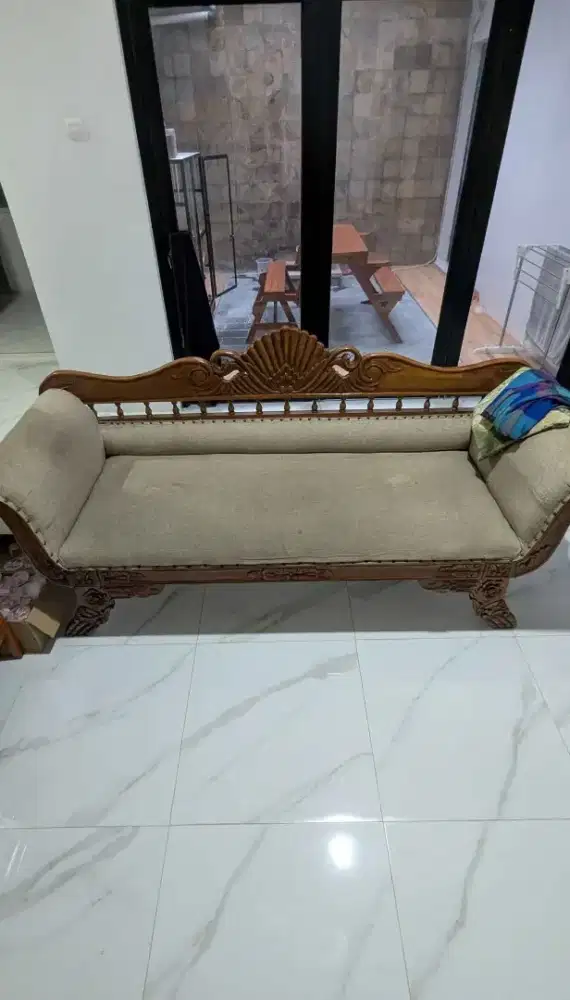 Sofa ruang tamu bonus meja penyimpanan