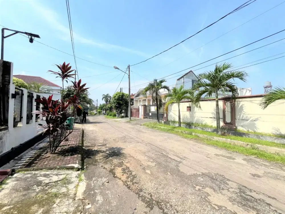 Siap Balik Nama dan Bangun, Kavling Strategis Dalam Perum Cinere Estate